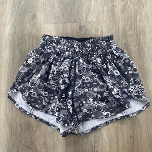 Lululemon Tracker Short V Seawheeze